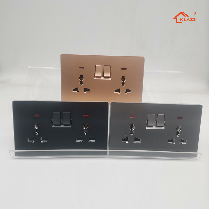 Saudi Arabia Plug & Power Outlet • Power Plug & Socket